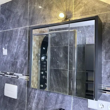 Rumbleinthejungle شقة