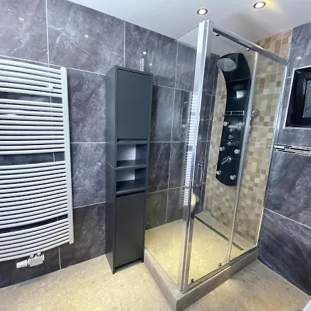 Rumbleinthejungle فينكل اوستريش